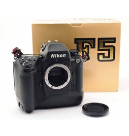 Nikon Nikon F5   A5091904