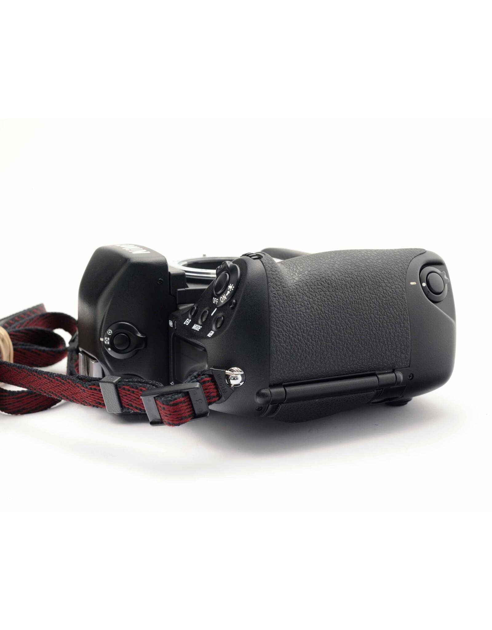 Nikon Nikon F5   A5091904