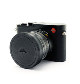 Aperture Aperture Cap -  hood cap (fits Leica Q /Q2 / Q3 - 3D printed in black finish )