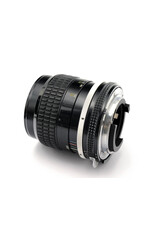 Nikon 85mm f2 AI   A5080605