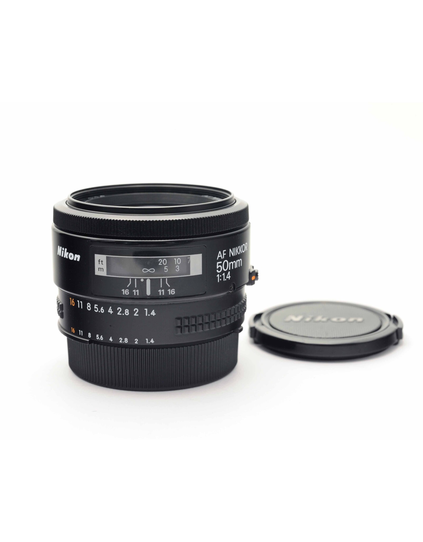 Nikon Nikon 50mm f1.4 AF   A5100411