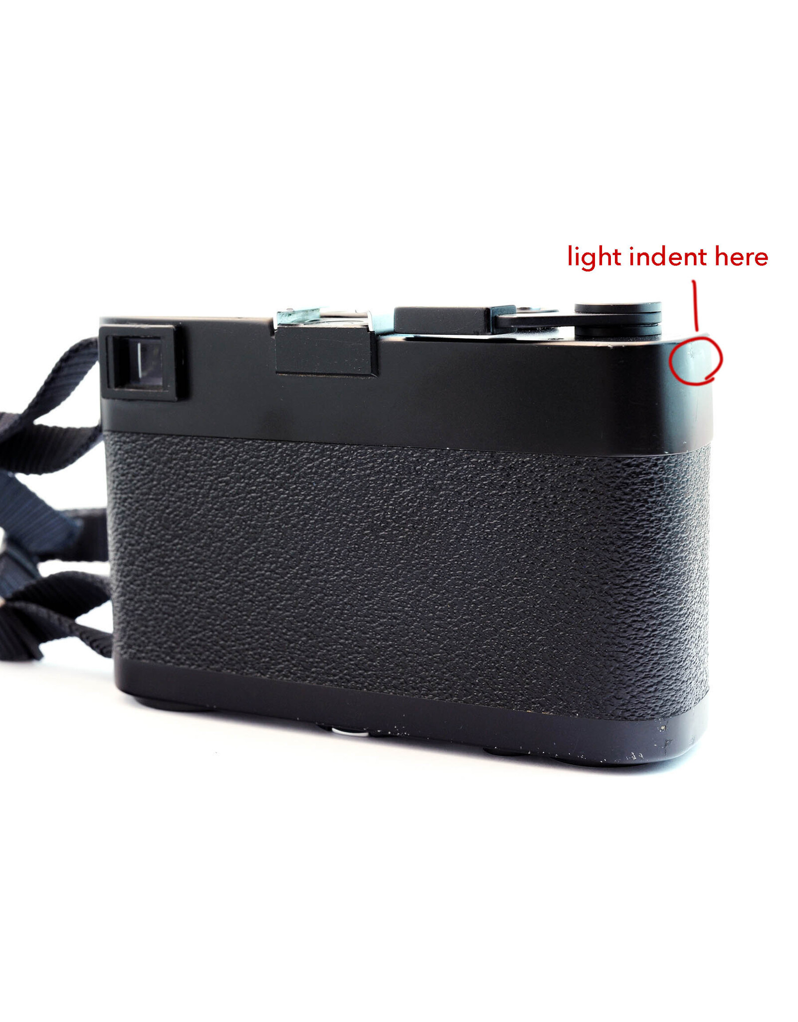 Leica Leica CL with 40mm f2 Summicron-C    ALC166906