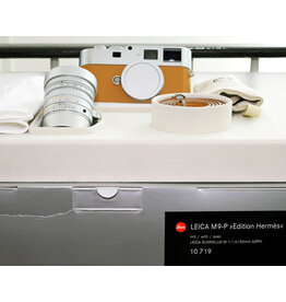 Leica Leica "Hermes Edition" M9-P with 50mm f1.4 Summilux-M ASPH Silver    ALC157101