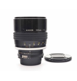 Nikon 135mm f2 AI   A5080203