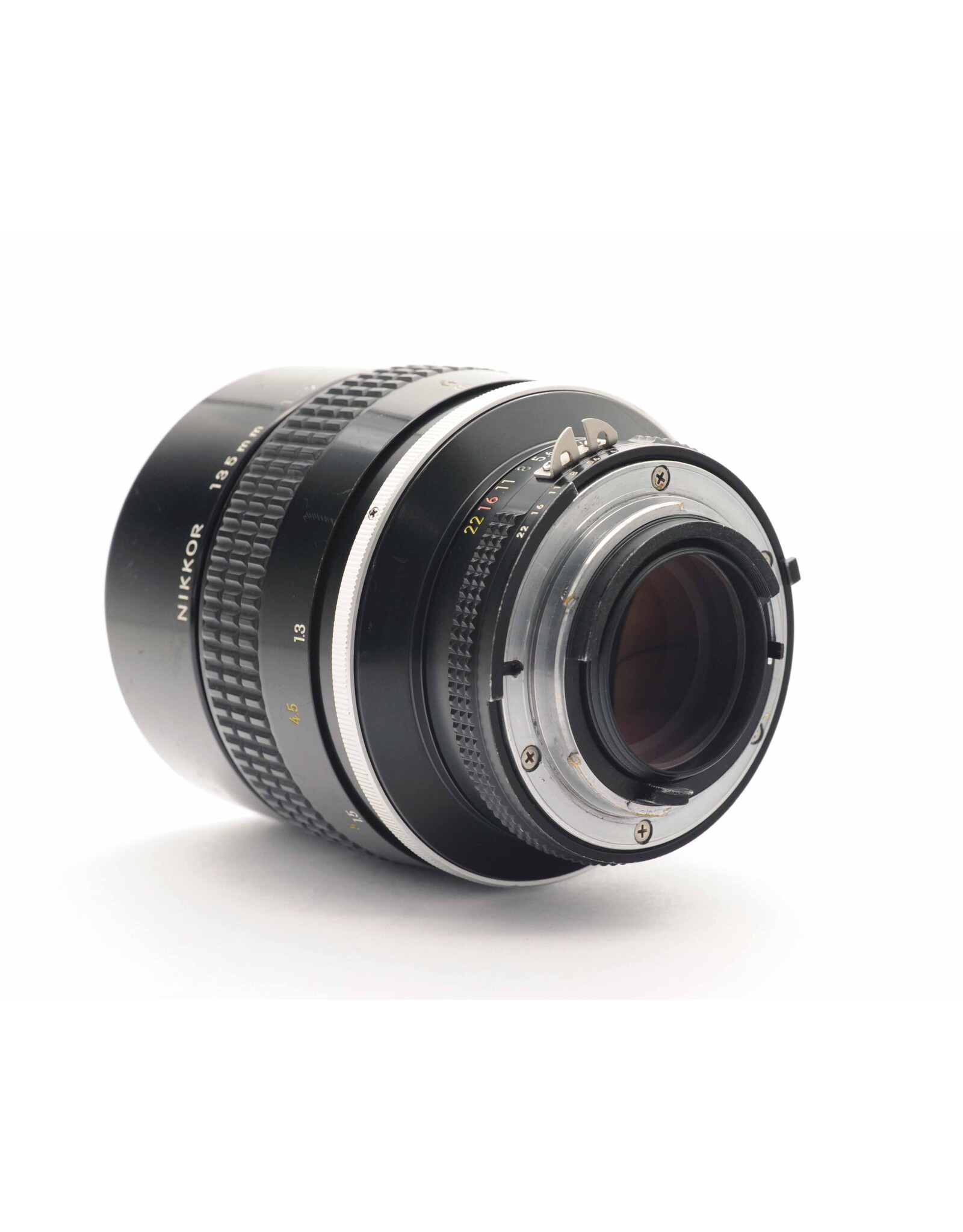 Nikon 135mm f2 AI   A5080203
