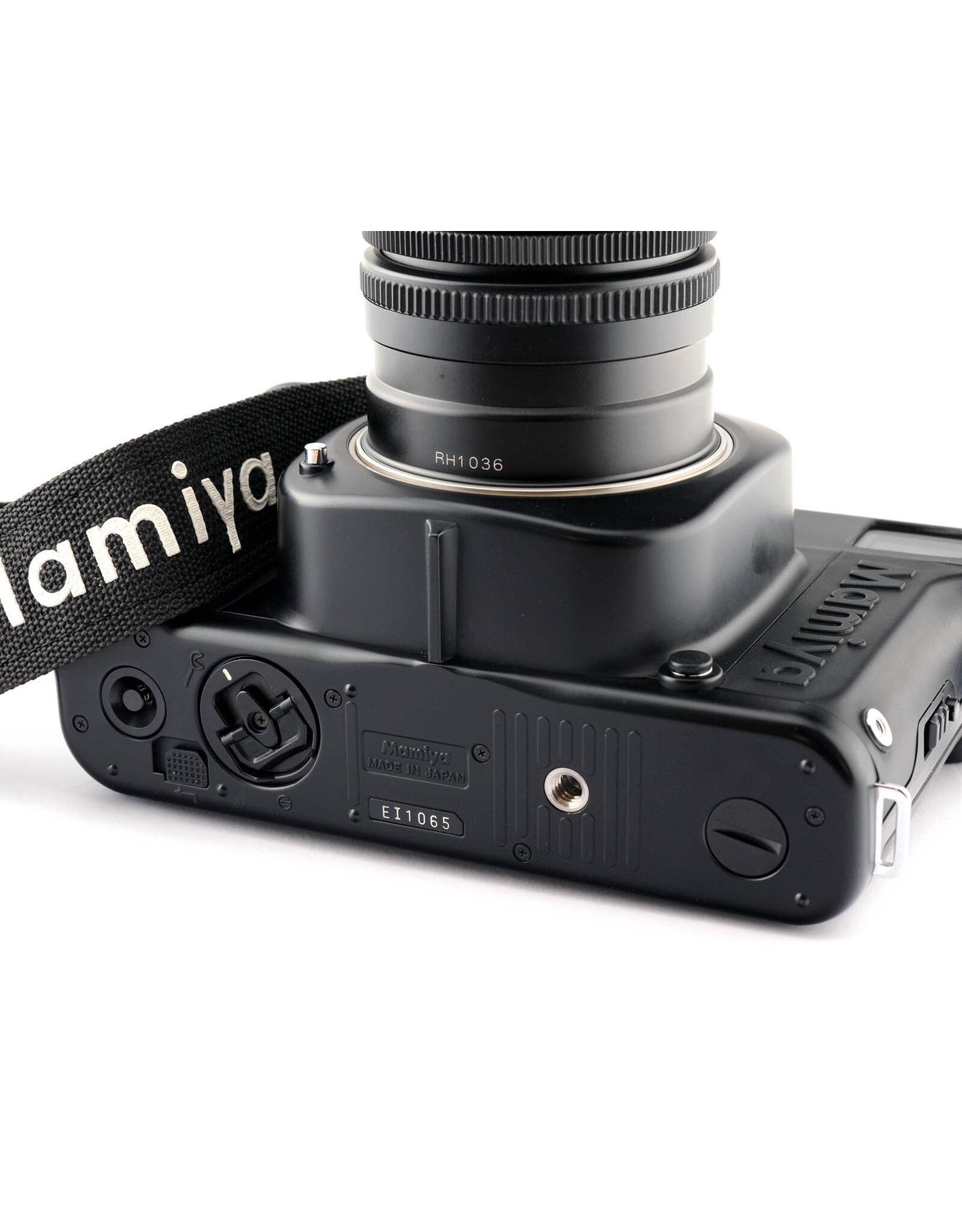 Mamiya Mamiya 7 II + 65mm f4L      ALC169103