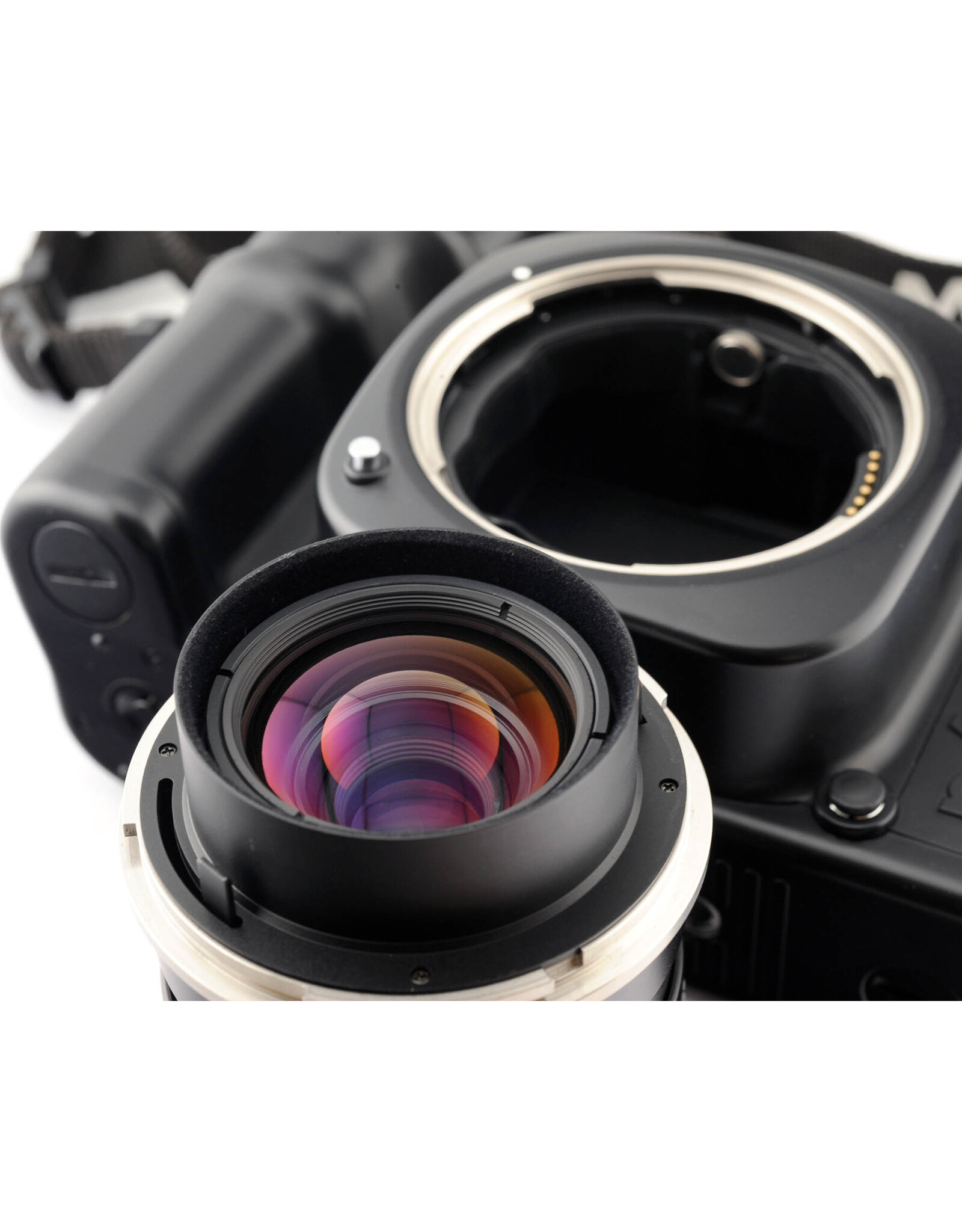 Mamiya Mamiya 7 II + 65mm f4L      ALC169103