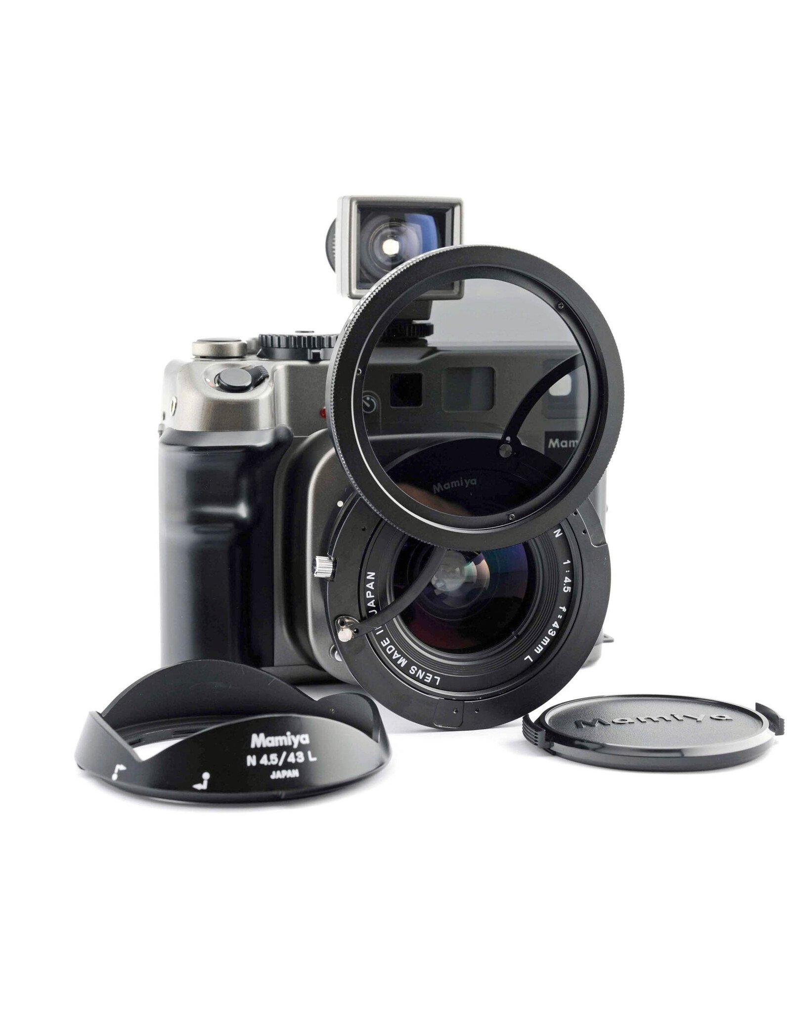 Mamiya Mamiya 7 + 43mm f4.5 L  with Viewfinder &  Polariser   ALC169701