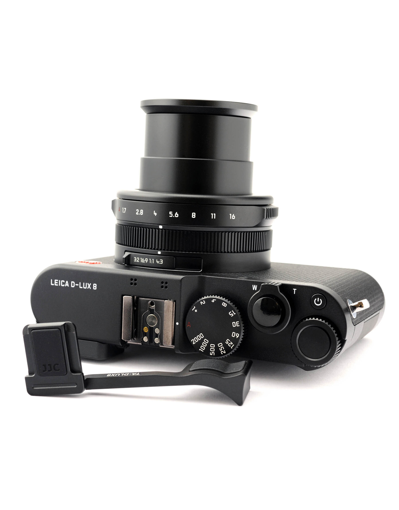 Leica Leica D-Lux 8 + JJC Thump Grip   ALC169310