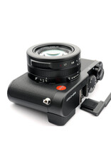 Leica Leica D-Lux 8 + JJC Thump Grip   ALC169310