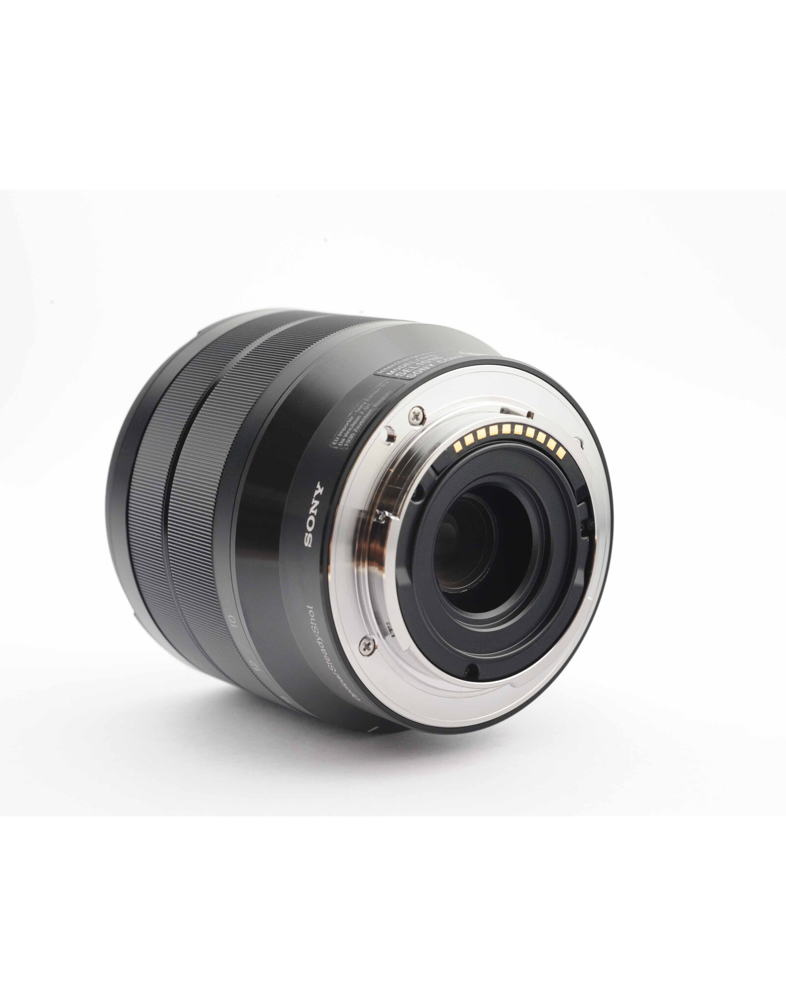 Sony Sony E10-18mm f4 OSS   ALC170004