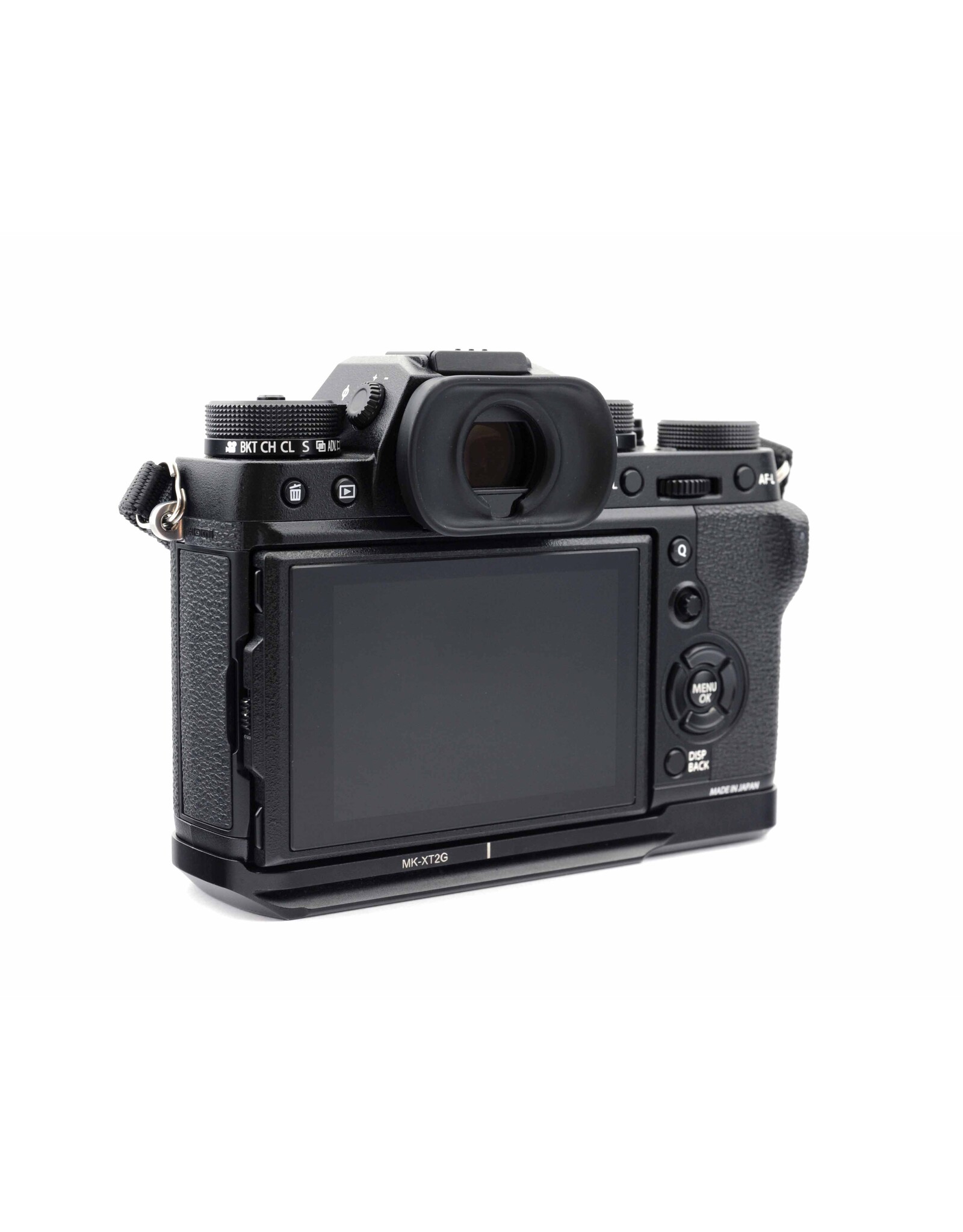 Fujifilm Fuji X-T2 + Meike Hand Grip   A5120605