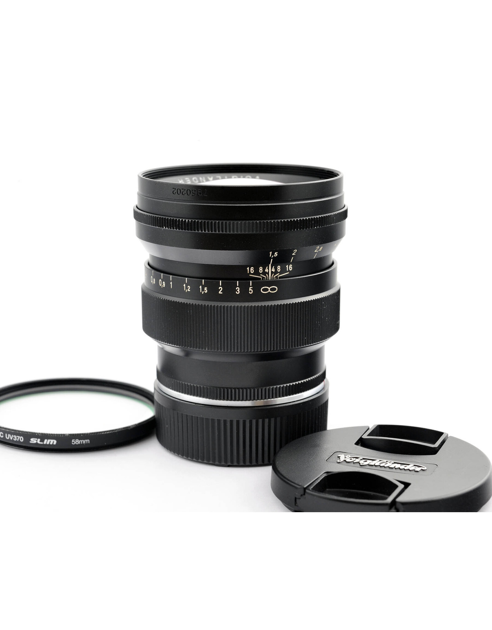 Voigtlander Voigtlander 75mm f1.5 Nokton VM   A5122204