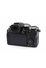 Panasonic Panasonic Lumix DC-S5 with Limix S 20-60mm f3.5-5.6 Lens Kit   ALC170207