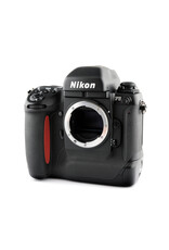 Nikon Nikon F5 SLR Body    A6011201