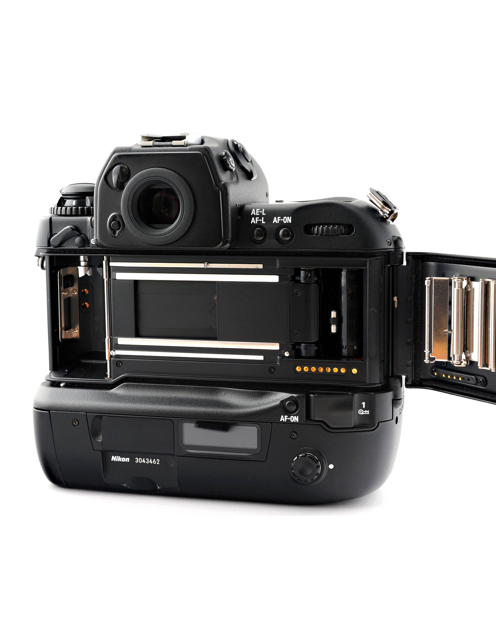 Nikon Nikon F5 SLR Body    A6011201