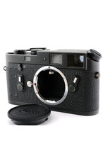 Leica Leica M4 Black Chrome ( with M3 V/Finder)      ALC172103