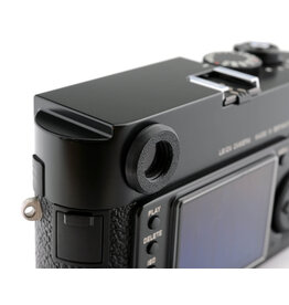 Aperture Aperture Eyepiece Surround - Fits Leica M8, M9, M Typ240 (3D printed in black finish)