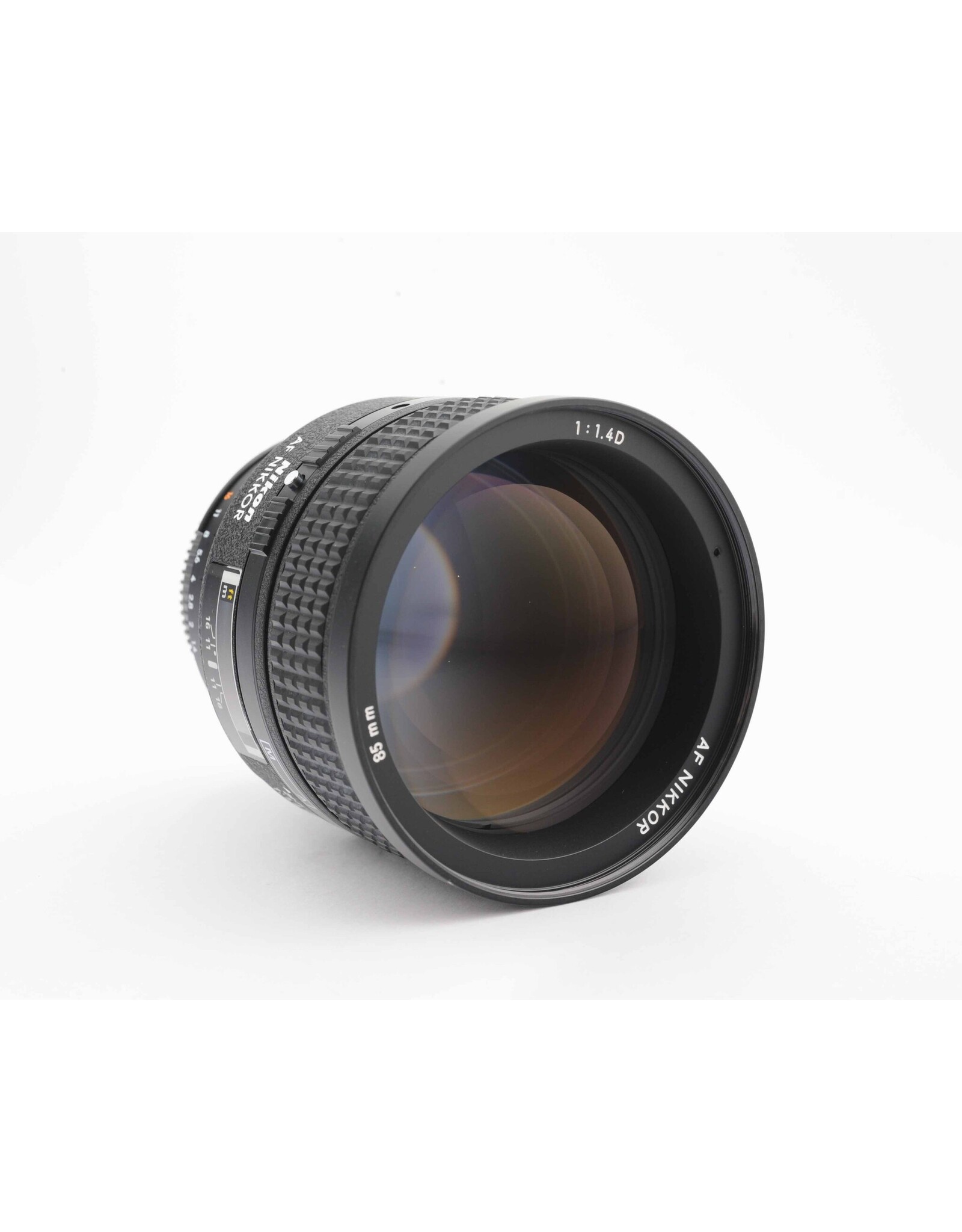 Nikon Nikon 85mm f1.4 AF-D   A6022604