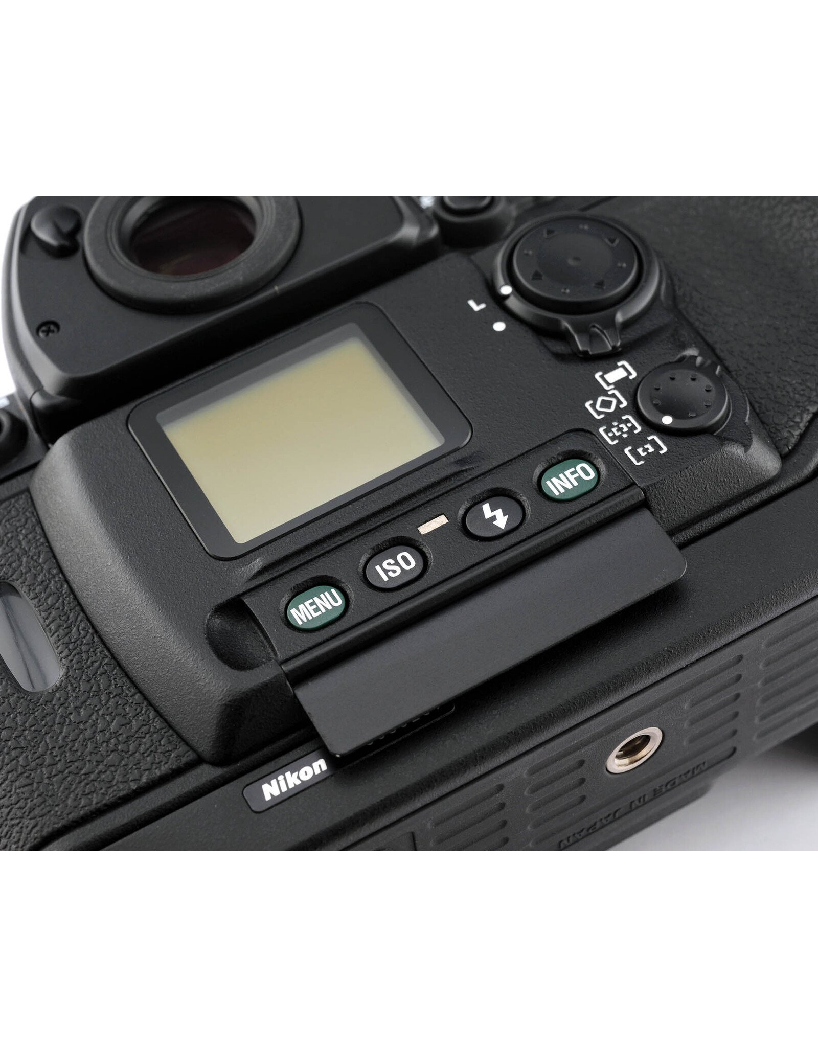 Nikon Nikon F6 SLR Camera   A6030401