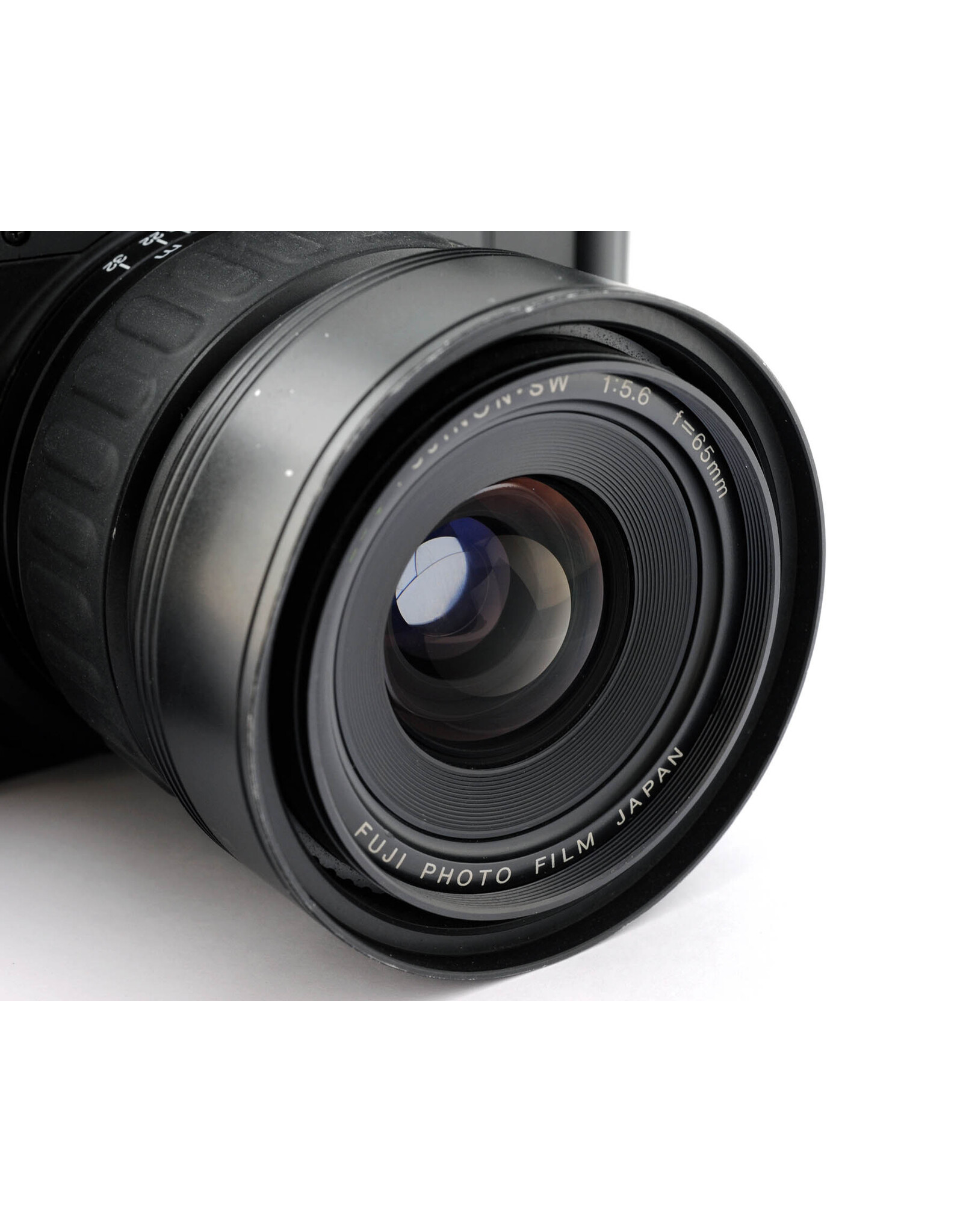 Fujifilm Fuji GSW680 III (65mm f5.6)   A5102801