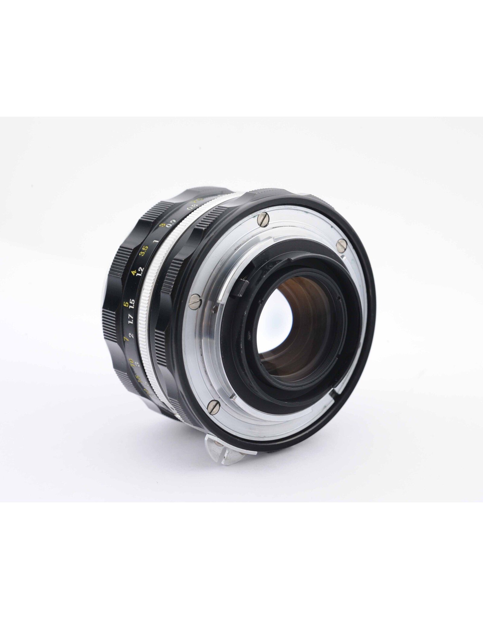 Nikon Nikon 50mm f2 Nikkor-H   A6020906