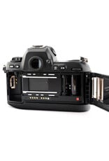 Nikon Nikon  F100   A6032102