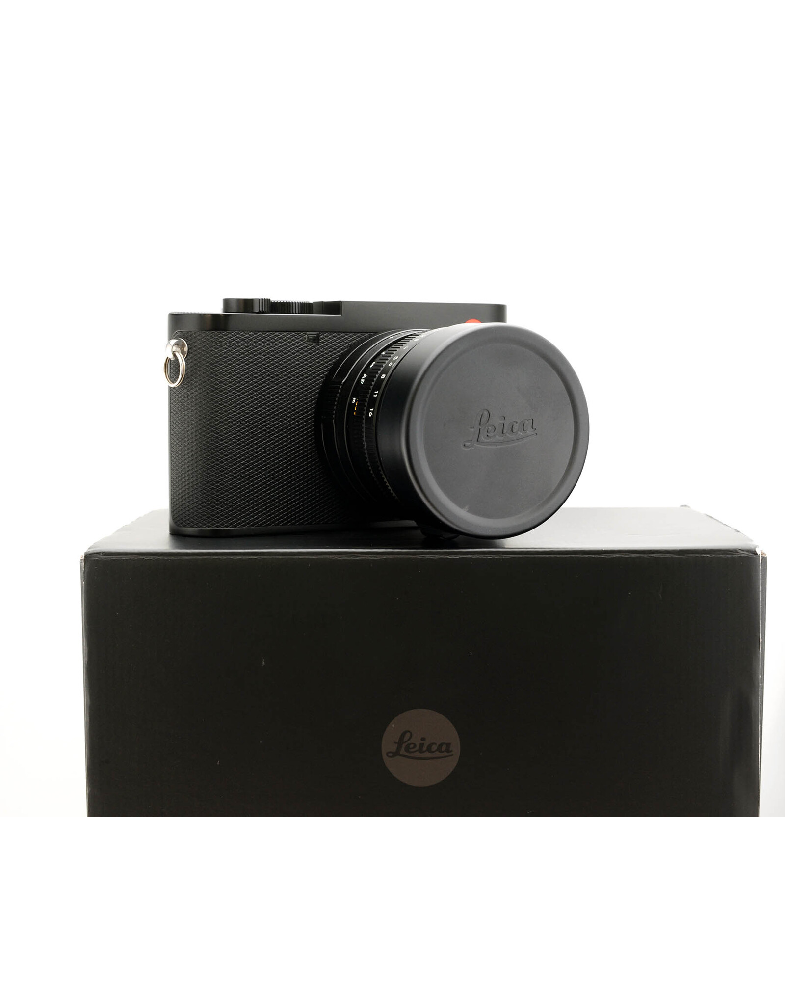 Leica Leica Q3 with Thumb Support  & Spare battery    ALC173601
