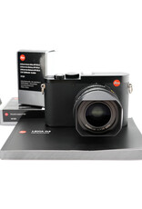 Leica Leica Q3 with Thumb Support  & Spare battery    ALC173601