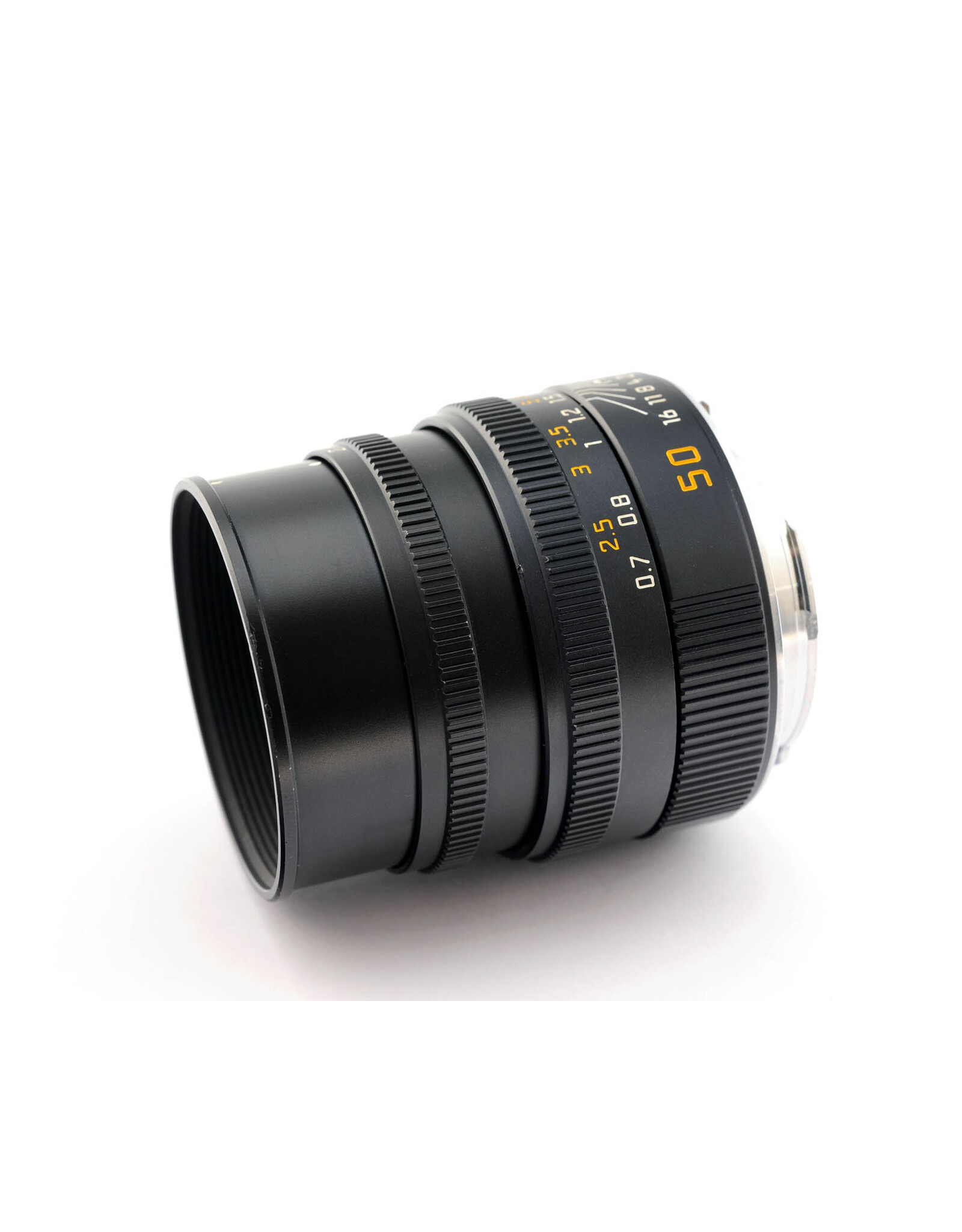 Leica Leica 50mm f2 Summicron-M (6-bit Coded)   A6022601