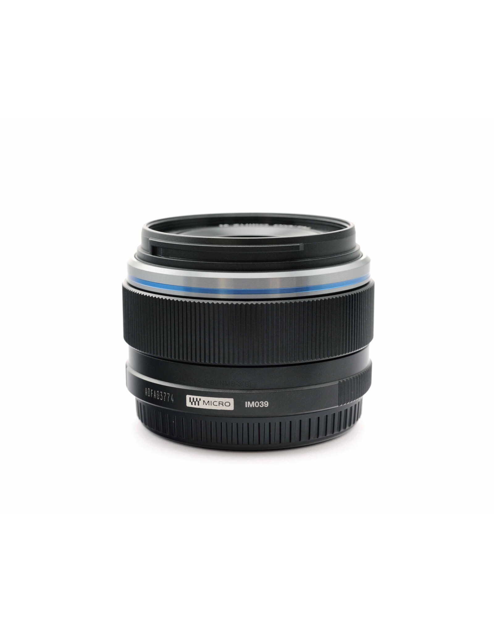 Olympus Olympus 17mm f1.8 M. Zuiko Digital II     A6041401