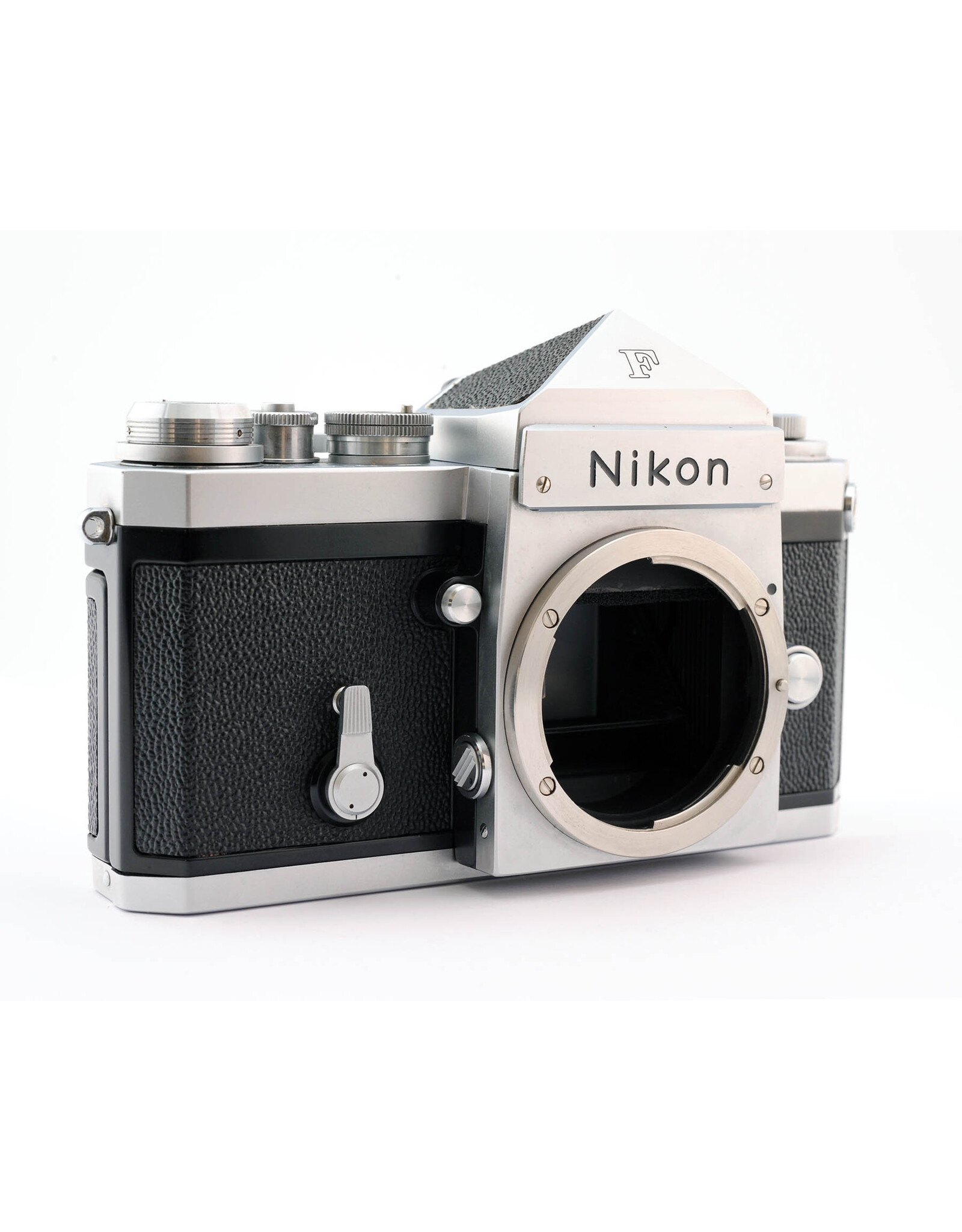 Nikon Nikon F with Eye Level Prism Finder Chrome   A6021901