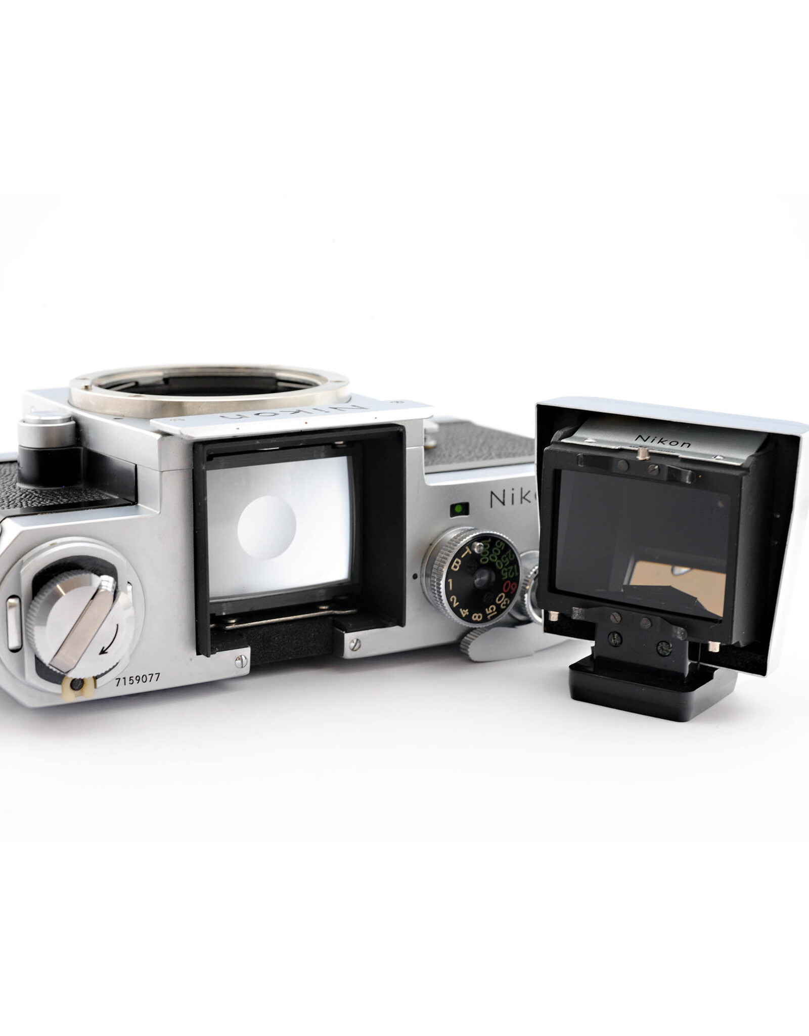 Nikon Nikon F with Eye Level Prism Finder Chrome   A6021901