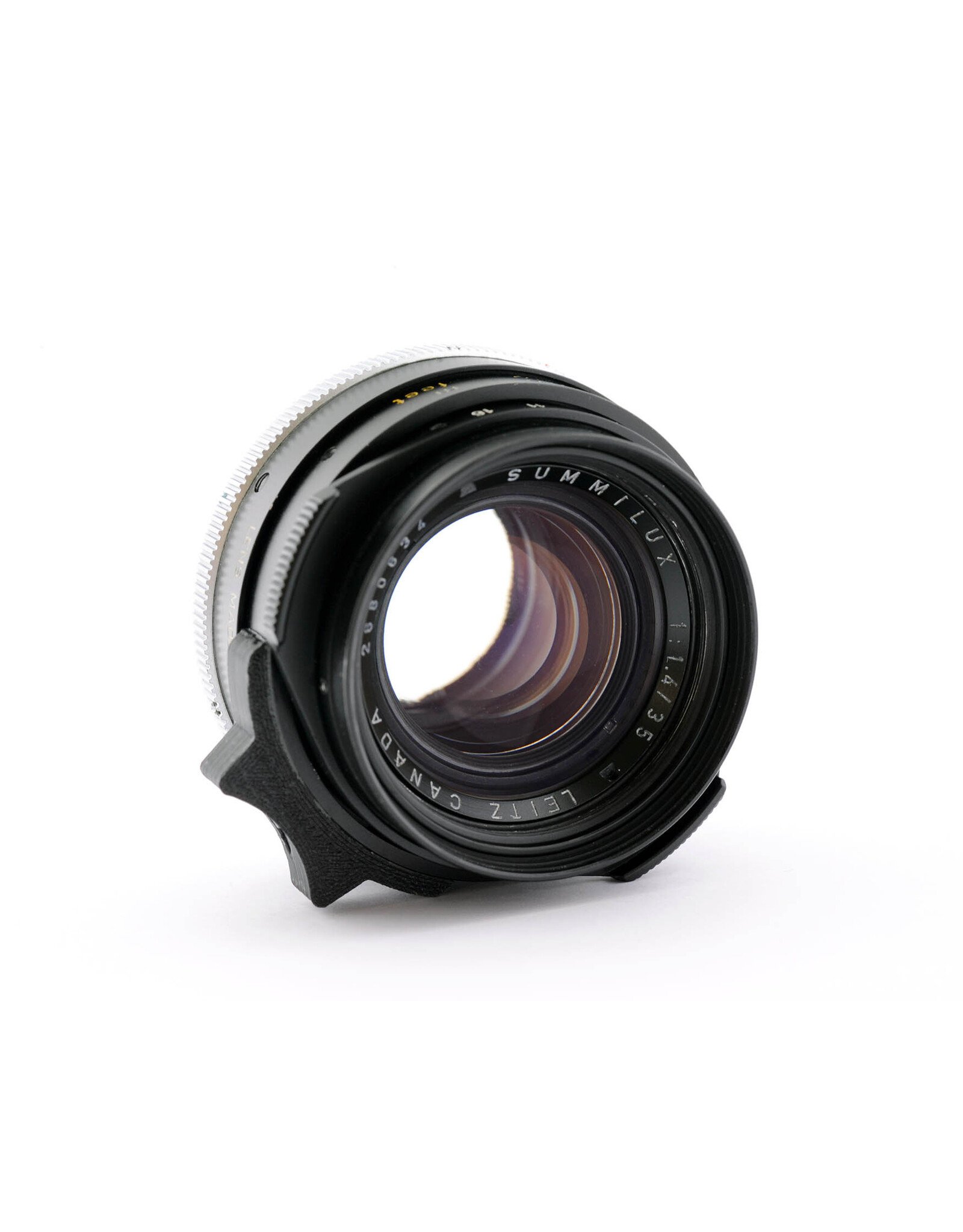 Leica 35mm f1.4 Summilux  (small separation on rear optic) A5071503