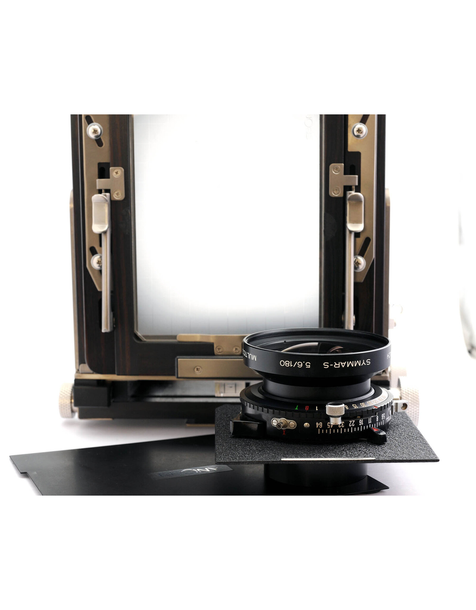 Ebony Ebony RSW45 Ti with Schneider 90mm f5.6 Super-Angulon & Schneider 180mm f5.6 Symmar-S    ALC174501