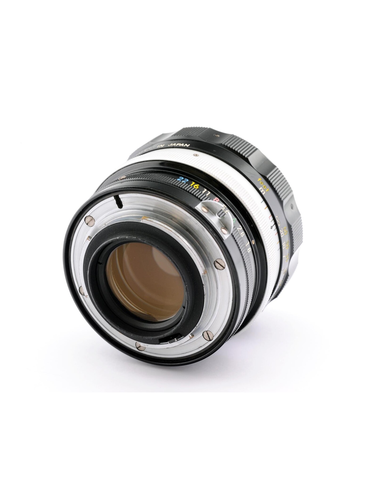 Nikon Nikon 85mm f1.8 Nikkor-H (Nippon Kogaku)   A6020907