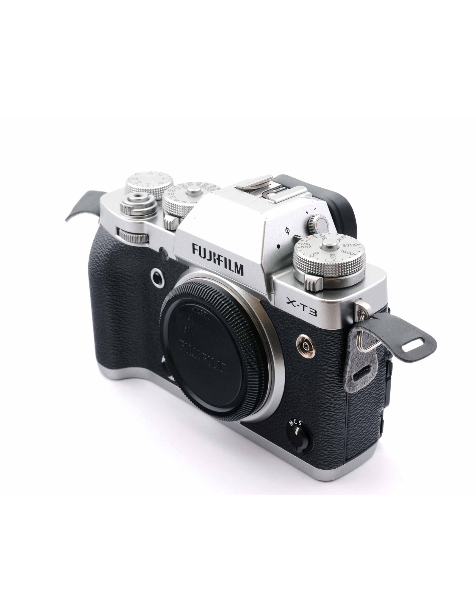 Fujifilm Fuji X-T3 Silver   A6050208