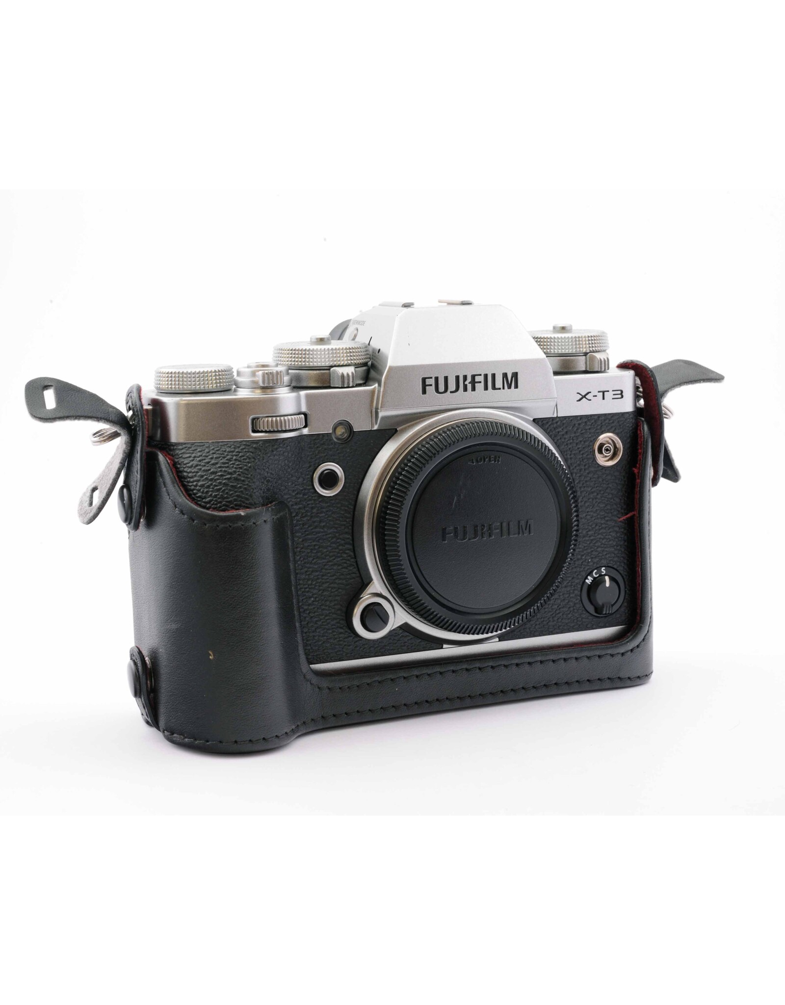 Fujifilm Fuji X-T3 Silver   A6050208