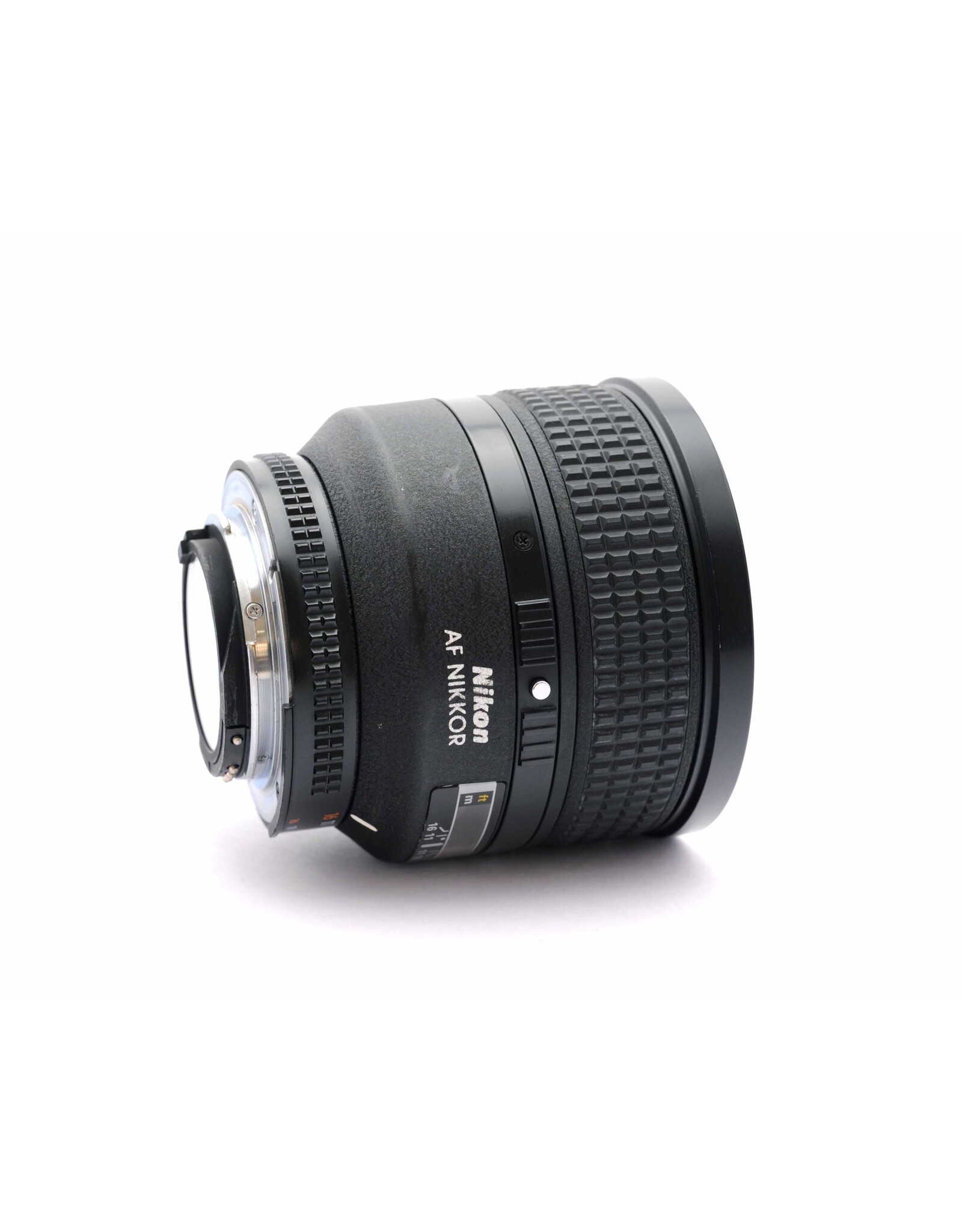 Nikon Nikon 85mm f1.4 AF-D   A6050204