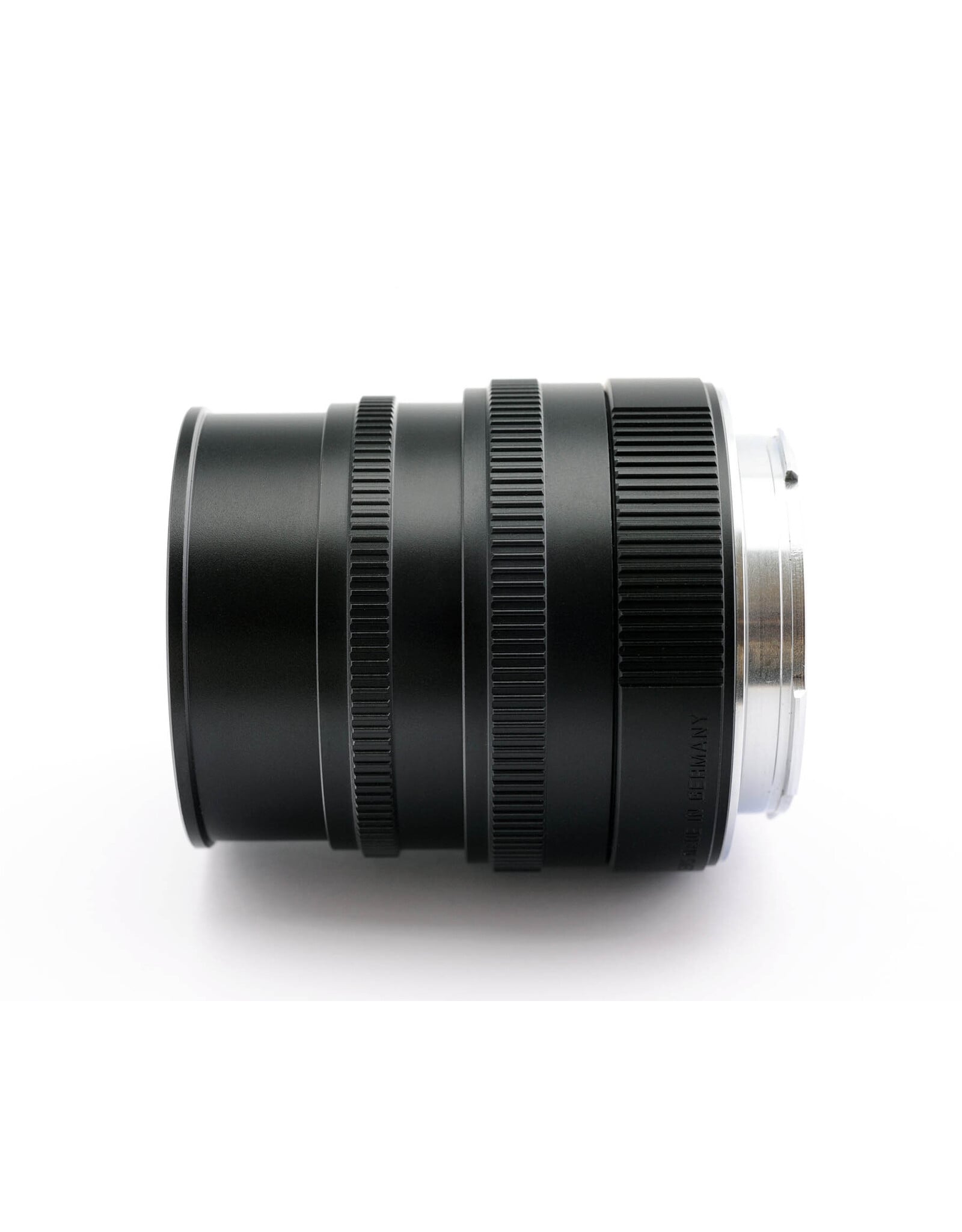 Leica Leica 50mm f2 Summicron-M (built in hood)   A6051204