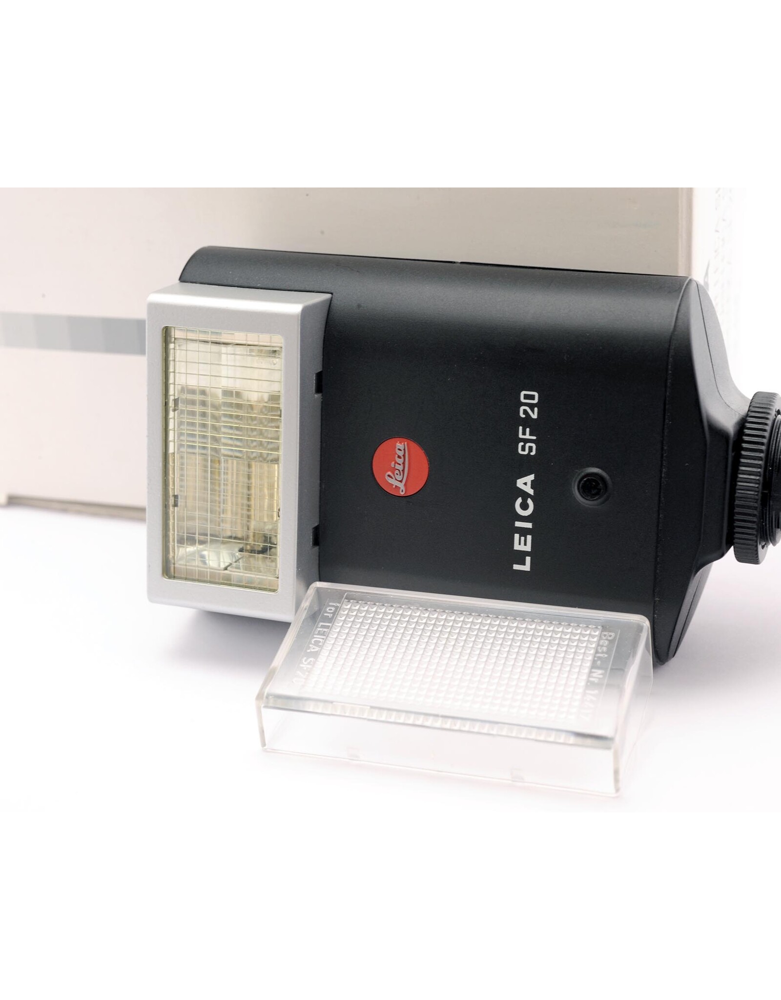 Leica Leica SF-20 Flash Unit    ALC176006