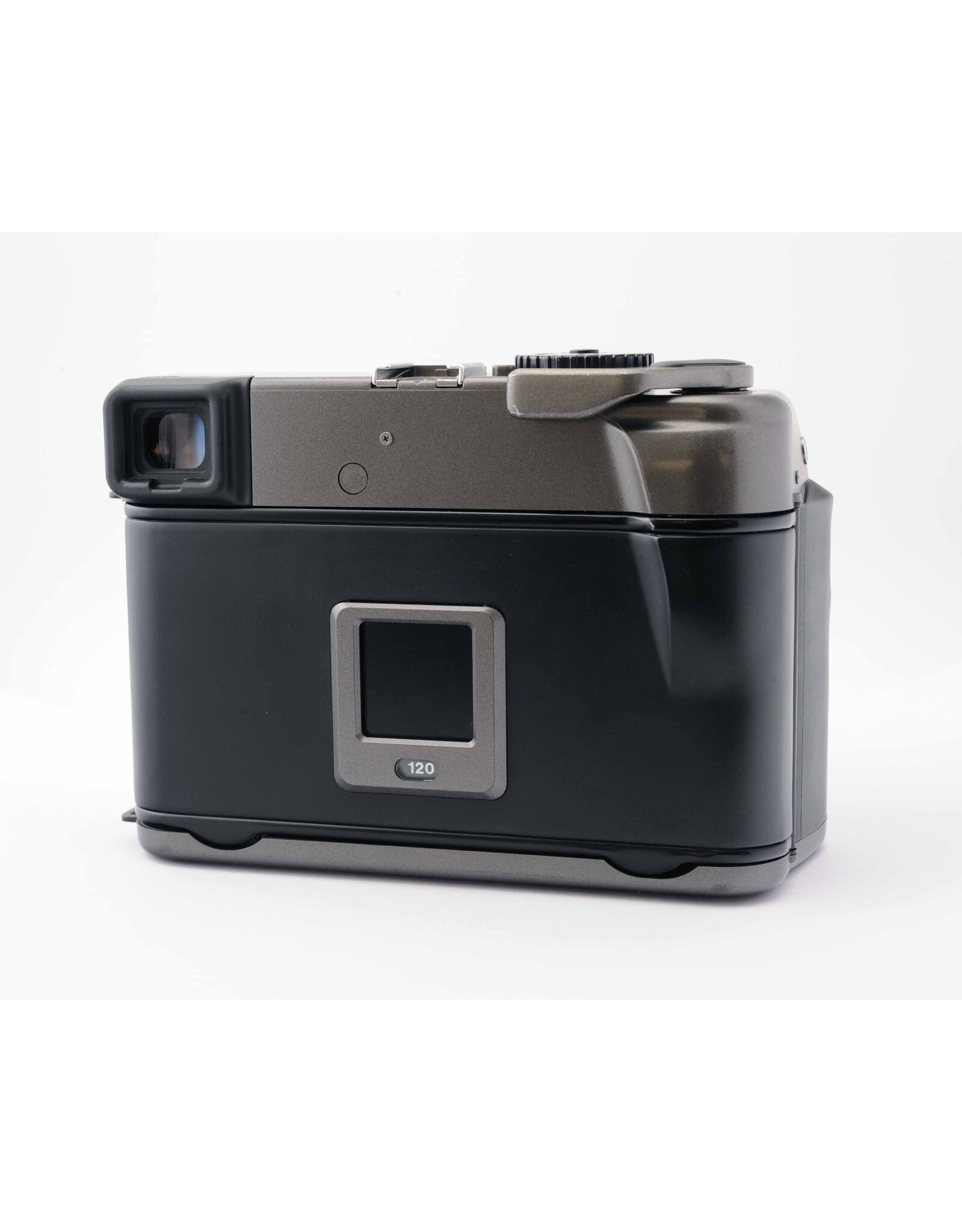 Mamiya Mamiya 7 with 80mm f4L      ALC175204
