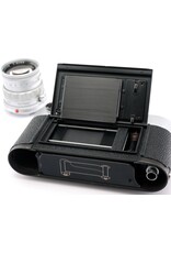Leica Leica M2 with Leica 50mm f2 Summicron Rigid Chrome   ALC174801