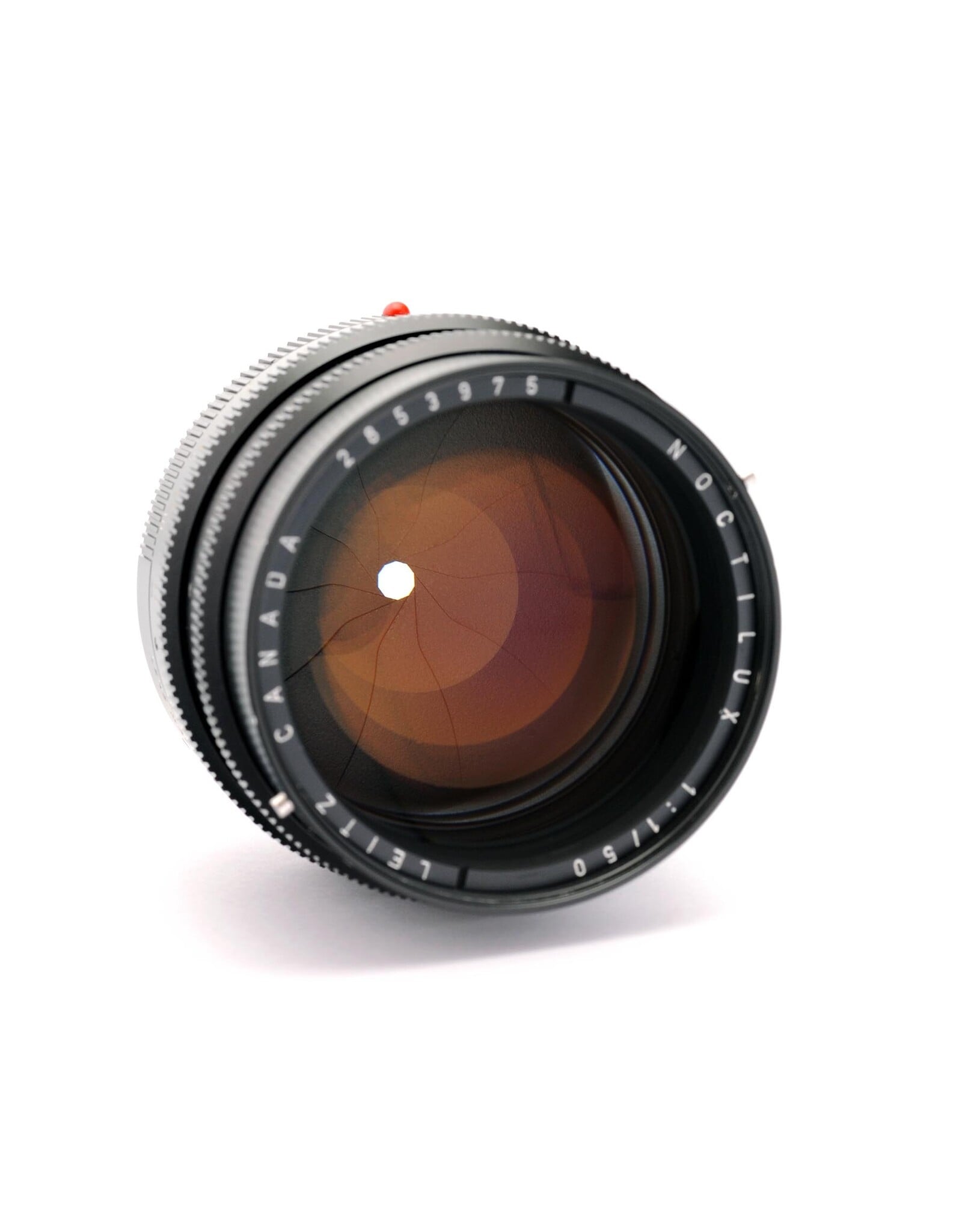 Leica Leica 50mm f1 Noctilux with Lens hood (E58)        ALC175509
