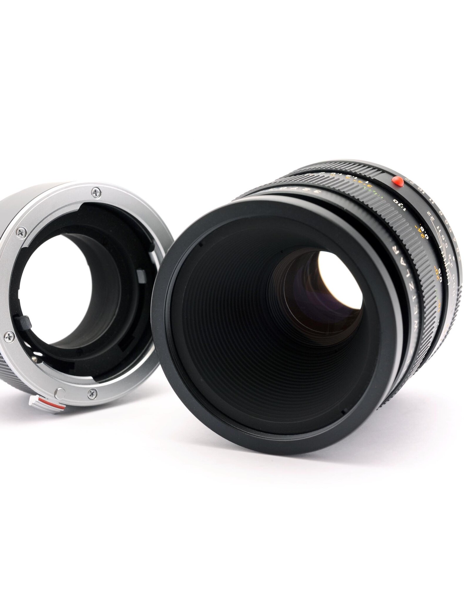 Leica Leica 60mm f2.8 Macro-Elmarit-R 3 CAM with Macro Adapter   A6051111