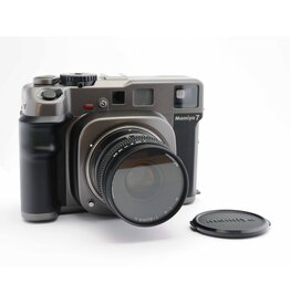 Mamiya Mamiya 7 + 80mm f4 L   ALC178501