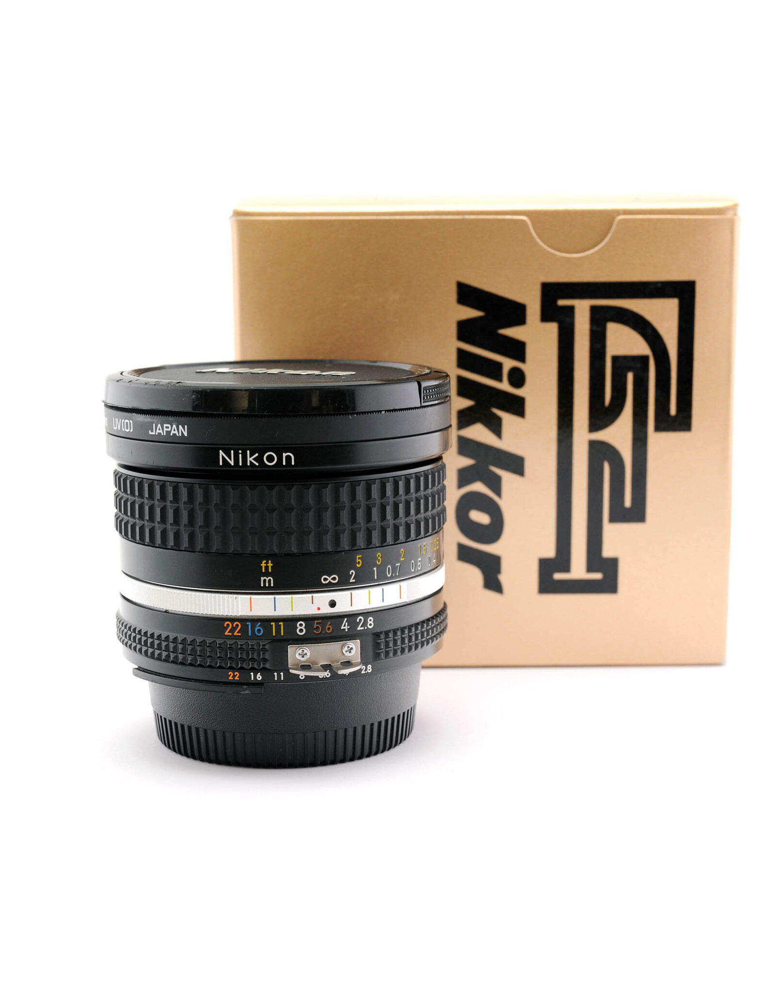 Nikon Nikon 20mm f2.8 AIS   A6070405