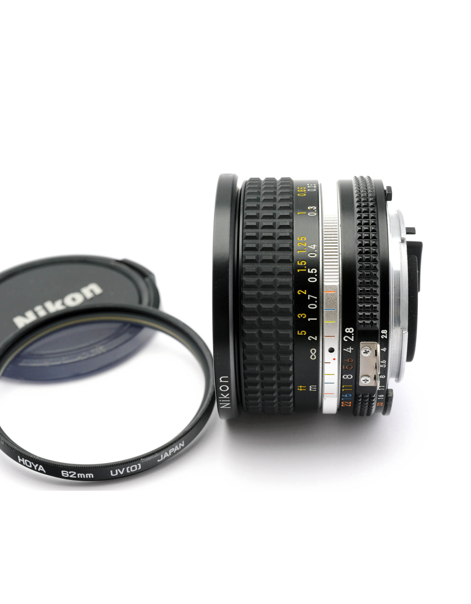 Nikon Nikon 20mm f2.8 AIS   A6070405