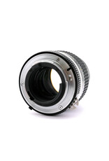 Nikon Nikon 85mm f2 AIS   A6070407