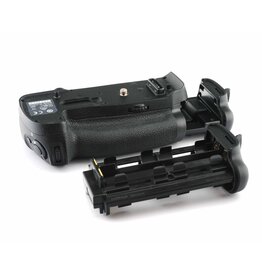 Nikon Nikon MB-D18 Vertical Battery Grip (D850)   A6082506